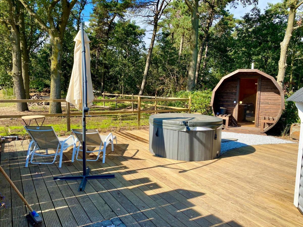 Luxe Finse Kota Met Jacuzzi En Saunabarrel De Zandhoef Eersel Ngoại thất bức ảnh