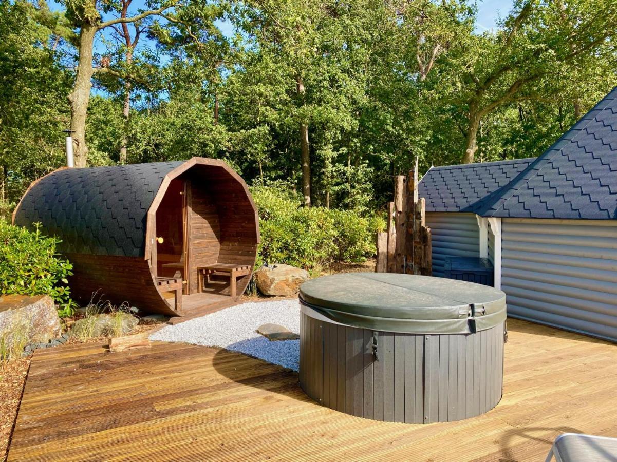 Luxe Finse Kota Met Jacuzzi En Saunabarrel De Zandhoef Eersel Ngoại thất bức ảnh